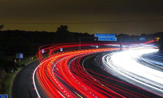 Jakim motorem można jeździć po autostradzie?